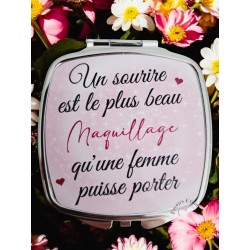 Un sourire est le plus beau maquillage - Miroir de poche